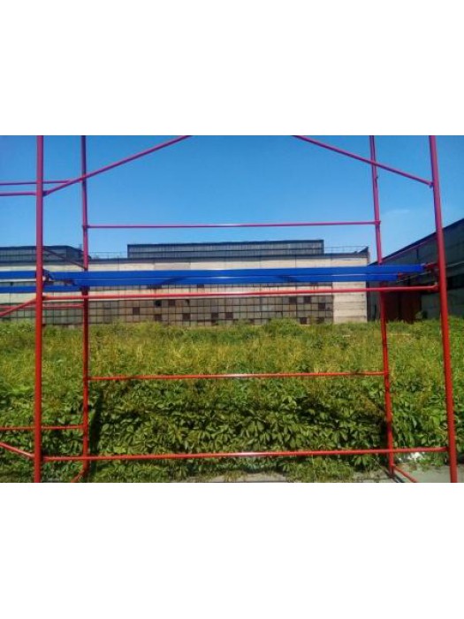 Ригель на рамные леса